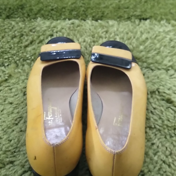Salvatore Ferragamo shoes - Picture 2 of 8